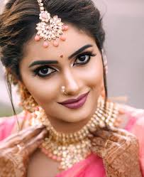 BEAUTICIAN